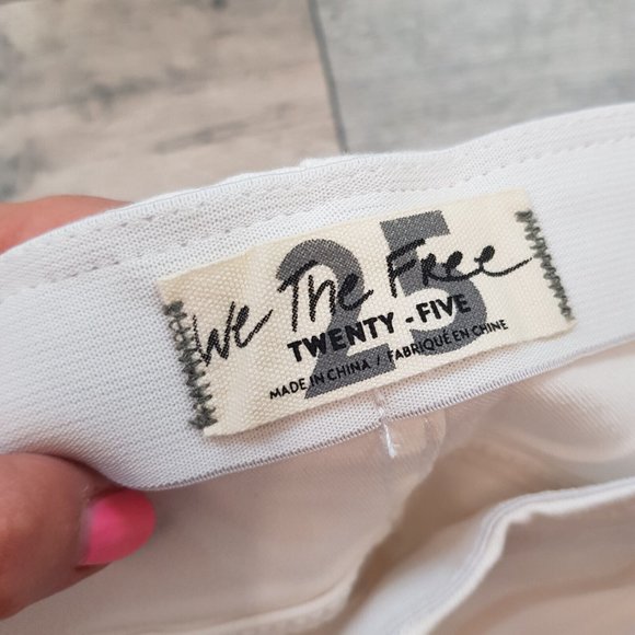 Free People Penny Pull On Flare Jeans 25 UK 4 White Floral Flares Boho BN - Picture 8 of 12